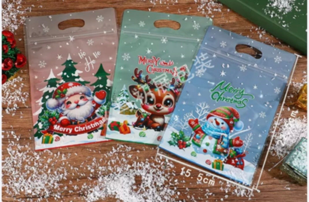Christmas Stand Up Pouches Mixed Design 15x22cm