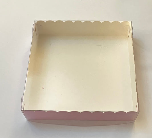 Clear Lid Box Pink With Scalloped Edge - 15*15*3.5cm